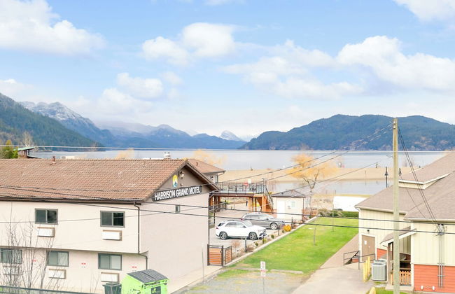 Lakefront Lux 2BR Symphony Of Comfort - Foto 68