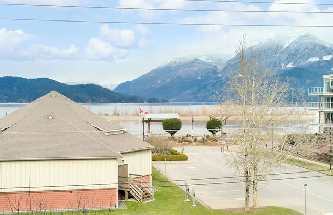 Lakefront Lux 2BR Symphony Of Comfort - Foto 66
