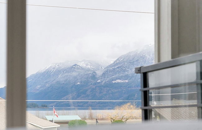 Lakefront Lux 2BR Symphony Of Comfort - Foto 7