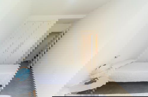 Foto 2 - Spacious Apartment With 2 Terraces