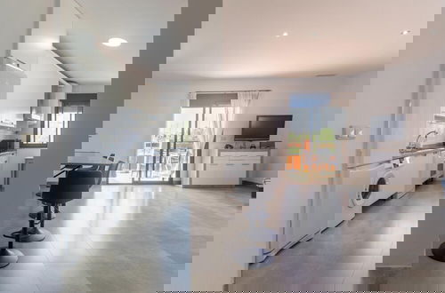 Foto 7 - Spacious Apartment With 2 Terraces