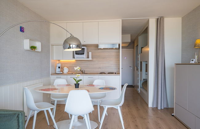 Charming Studio With sea View in Middelkerke - Photo 14