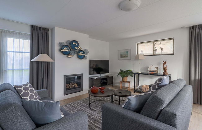 Spacious Villa in a Holiday Park in Makkum - Foto 11