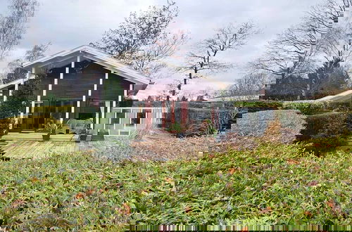 Foto 34 - Beautiful Holiday Home With Spacious Garden