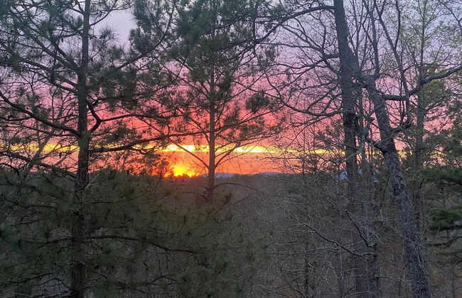 2 Bedroom Home in Ellijay! Private Hot Tub and Sunset Views - Foto 40