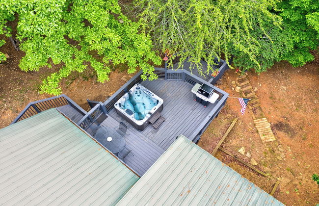 2 Bedroom Home in Ellijay! Private Hot Tub and Sunset Views - Foto 46