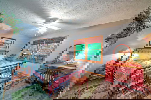 Foto 4 - Mountain Community Home In Ellijay! Games, Private Hot Tub and Sunsets!