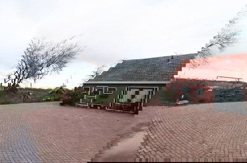 Foto 31 - Fine Holiday Home in Donkerbroek
