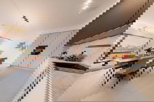 Photo 7 - Halternative Residence Renaissance