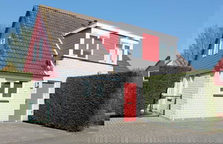 Foto 1 - Nice Holiday Home With Garden Near Beach