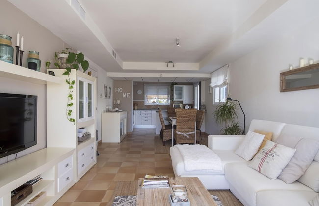 Elegant Villa in Calafell With Swimming Pool - Photo 6