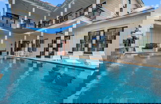 Foto 3 - 4 36th Avenue by Avantstay Chef's Kitchen, Rooftop & Pool!