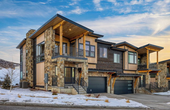 Ski La Vie by Avantstay Hot Tub + Game Room, Near the Ski Slopes - Foto 1