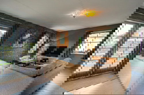 Foto 77 - Stylish and Modern Furnished Holiday Villa