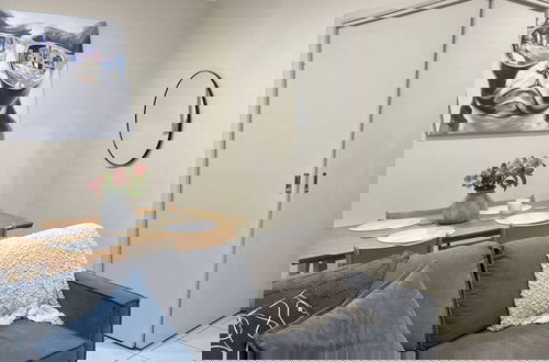 Foto 5 - Morgan Place Central Melbourne CBD Apartment on Flinders Lane Late Check-out Complimentary Welcome Hamper