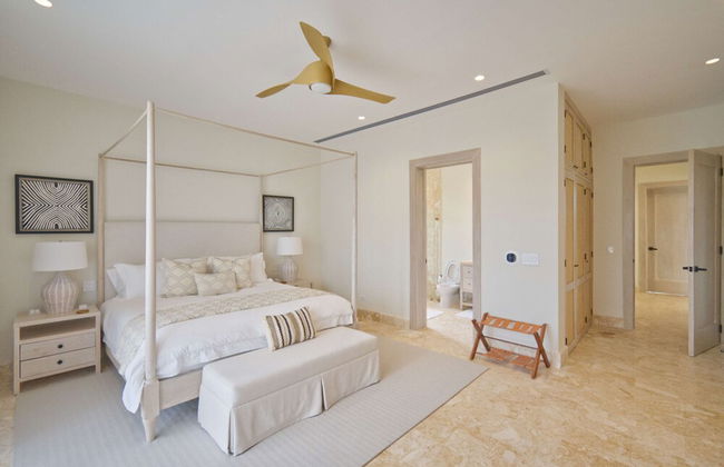 Modern Lake Villa With English Speaking Staff in Golf and Beach Resort - Photo 26