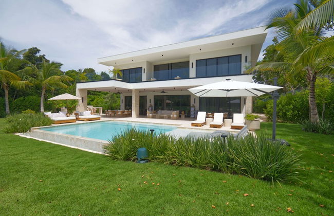 Modern Lake Villa With English Speaking Staff in Golf and Beach Resort - Photo 16