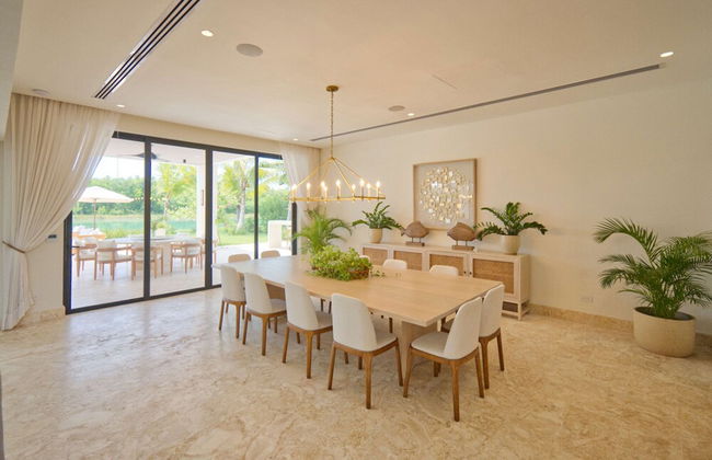 Modern Lake Villa With English Speaking Staff in Golf and Beach Resort - Photo 9