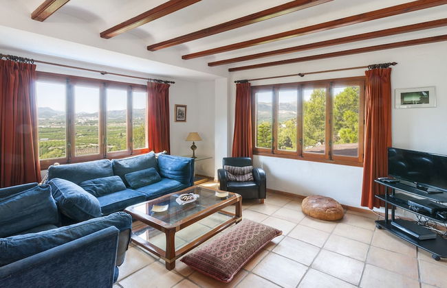 Casabra in Ador With 5 Bedrooms and 3 Bathrooms - Photo 21