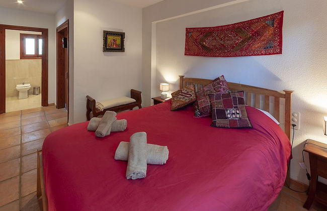 Casabra in Ador With 5 Bedrooms and 3 Bathrooms - Photo 27