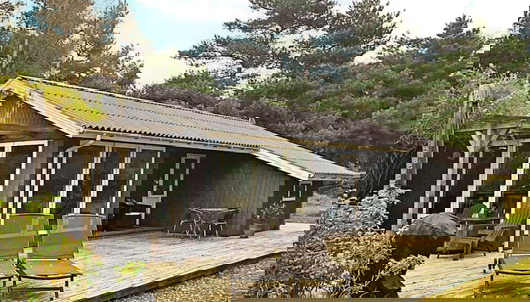 Foto 1 - 4 Person Holiday Home in Aakirkeby