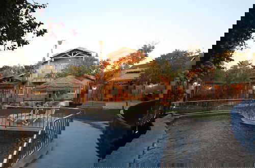 Foto 1 - The Land Resort Ammaria