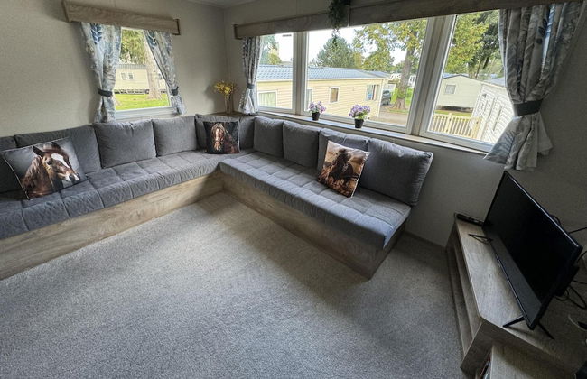 Berwick-upon-tweed - Caravan - Sleeps 6 - Parking - Foto 10