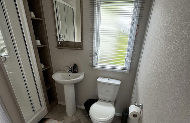 Berwick-upon-tweed - Caravan - Sleeps 6 - Parking - Foto 12