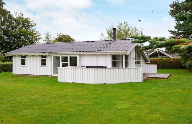8 Person Holiday Home in Nordborg-by Traum - Photo 1