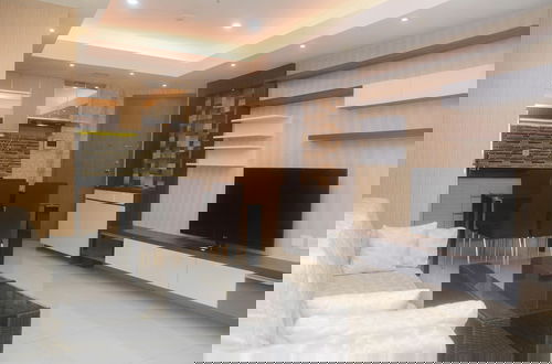 Foto 12 - Comfy And Tranquil 2Br The Mansion Kemayoran Apartment Near Jiexpo