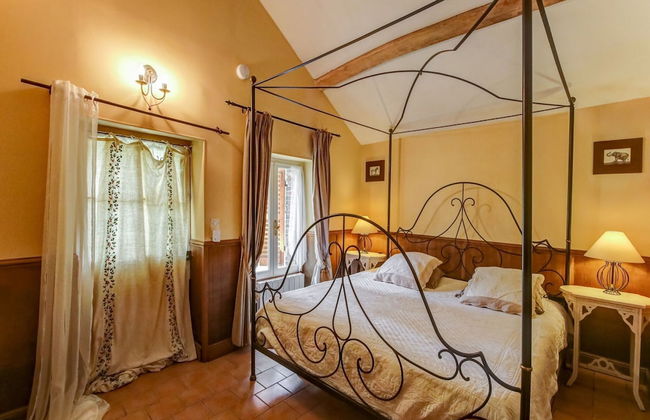 Holiday Home in a Park in Raizeux With Terrace - Foto 4