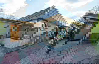 Foto 1 - Cozy Holiday Home Near Beach