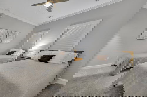 Photo 8 - Savannah Residences