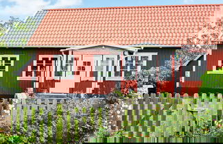 Foto 1 - 8 Person Holiday Home in Kopingsvik