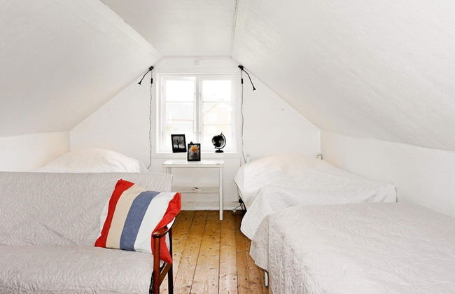 8 Person Holiday Home in Kopingsvik - Foto 2