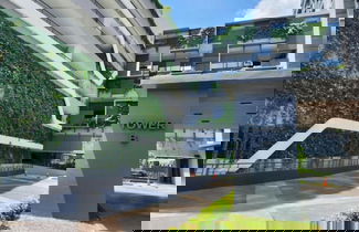 Foto 1 - OYO 91024 Tower A & B Sensory Residence