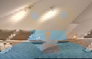 Foto 3 - Duplex Apartments 300 m From the Sea. Living Room, 2 Bedrooms, own Terrace