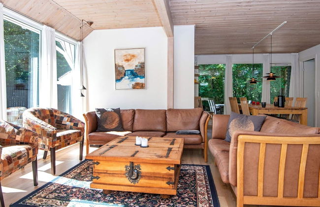 6 Person Holiday Home in Oksbol - Foto 9