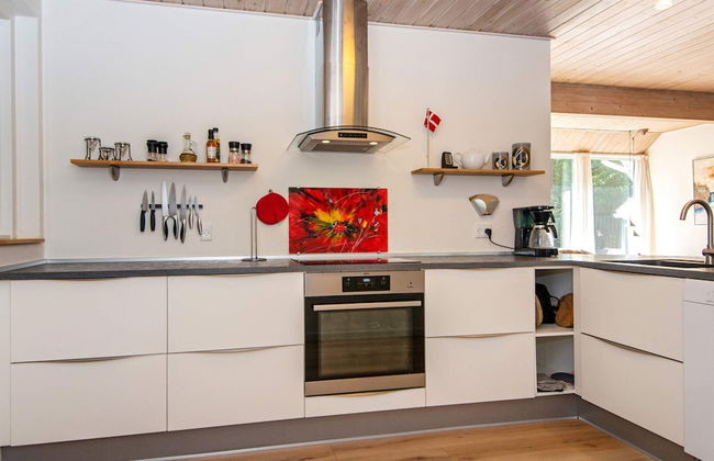 6 Person Holiday Home in Oksbol - Foto 7