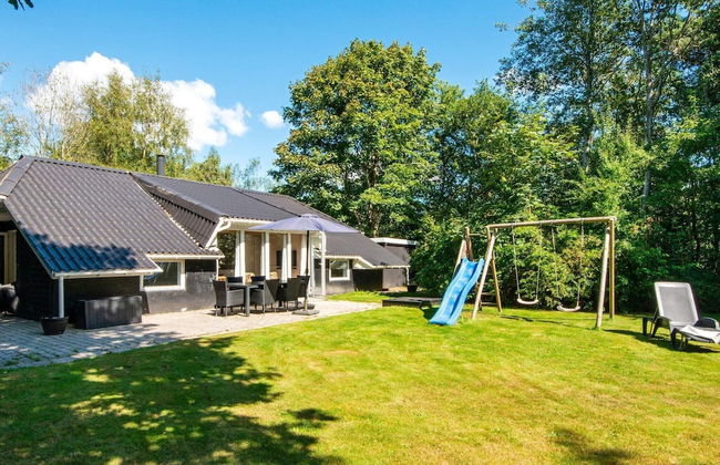 6 Person Holiday Home in Oksbol - Foto 18