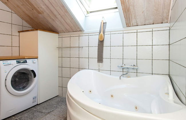 6 Person Holiday Home in Oksbol - Foto 13