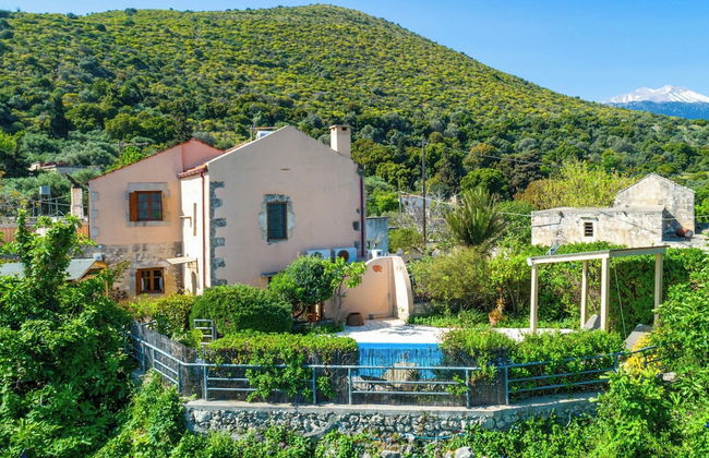Villa Kourkoulios - Photo 32
