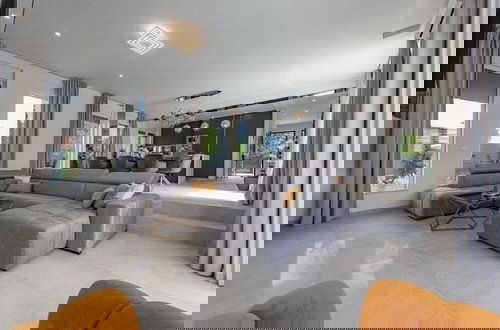 Foto 10 - Ren-lux With Heated Pool - H