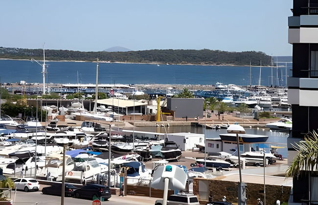 Oceana Suites SeaPort - Photo 38