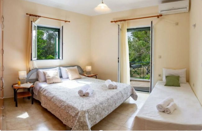 Nikis Country House - Lefkada BnB Private Parking - Photo 1