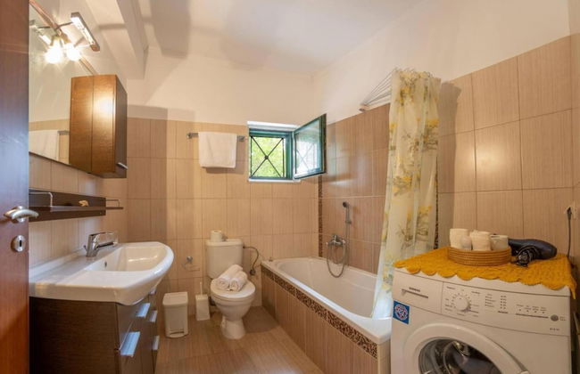 Nikis Country House - Lefkada BnB Private Parking - Photo 9