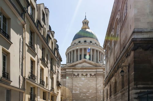 Photo 11 - Place Pantheon - Paris 5e