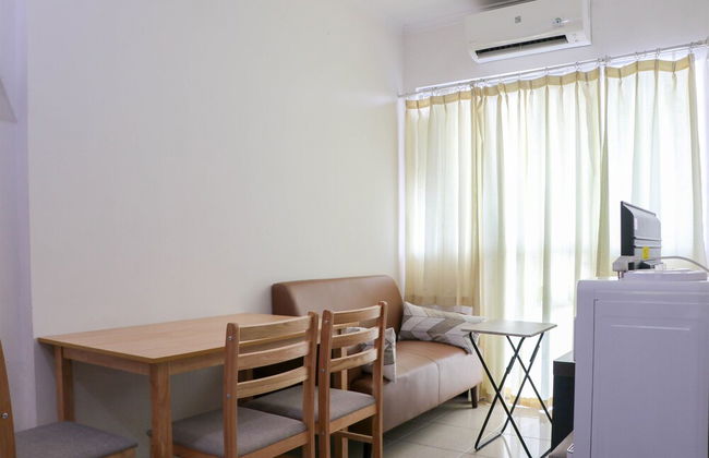 Modern And Homey 1Br At Maple Park Sunter Apartment - Foto 9