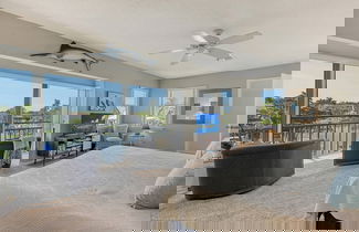 Photo 3 - Siesta Bayside With Bay/dock Views
