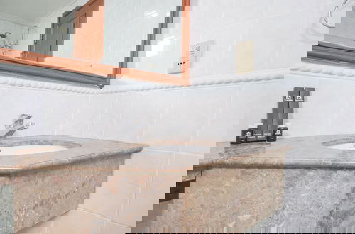 Foto 17 - Elegant And Homey 2Br Apartment At Puri Casablanca